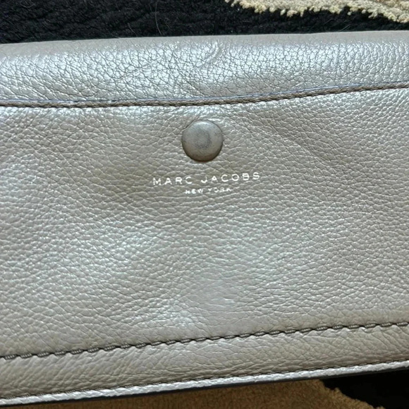 Marc Jacobs Empire City Crossbody - Picture 4 of 9